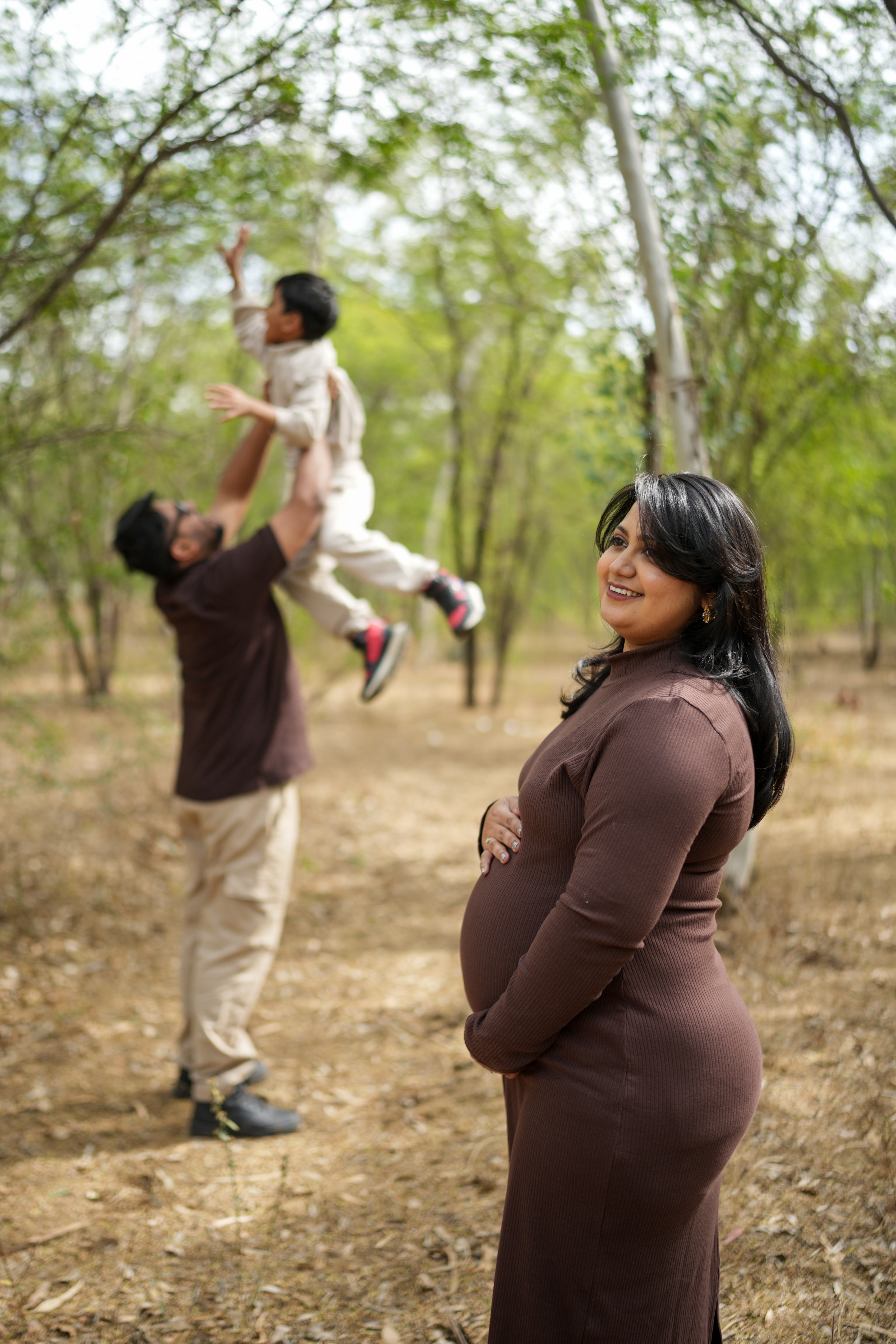 Elegant maternity portrait